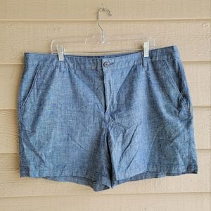 A NEW DAY Chambray Chino Shorts, Womens Size 18